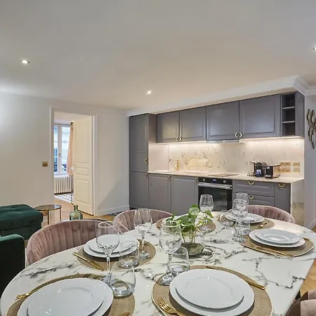 아파트 Saint Germain Des Pres By Prestige *