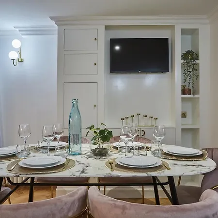 Apartment Saint Germain Des Pres By Prestige Paris